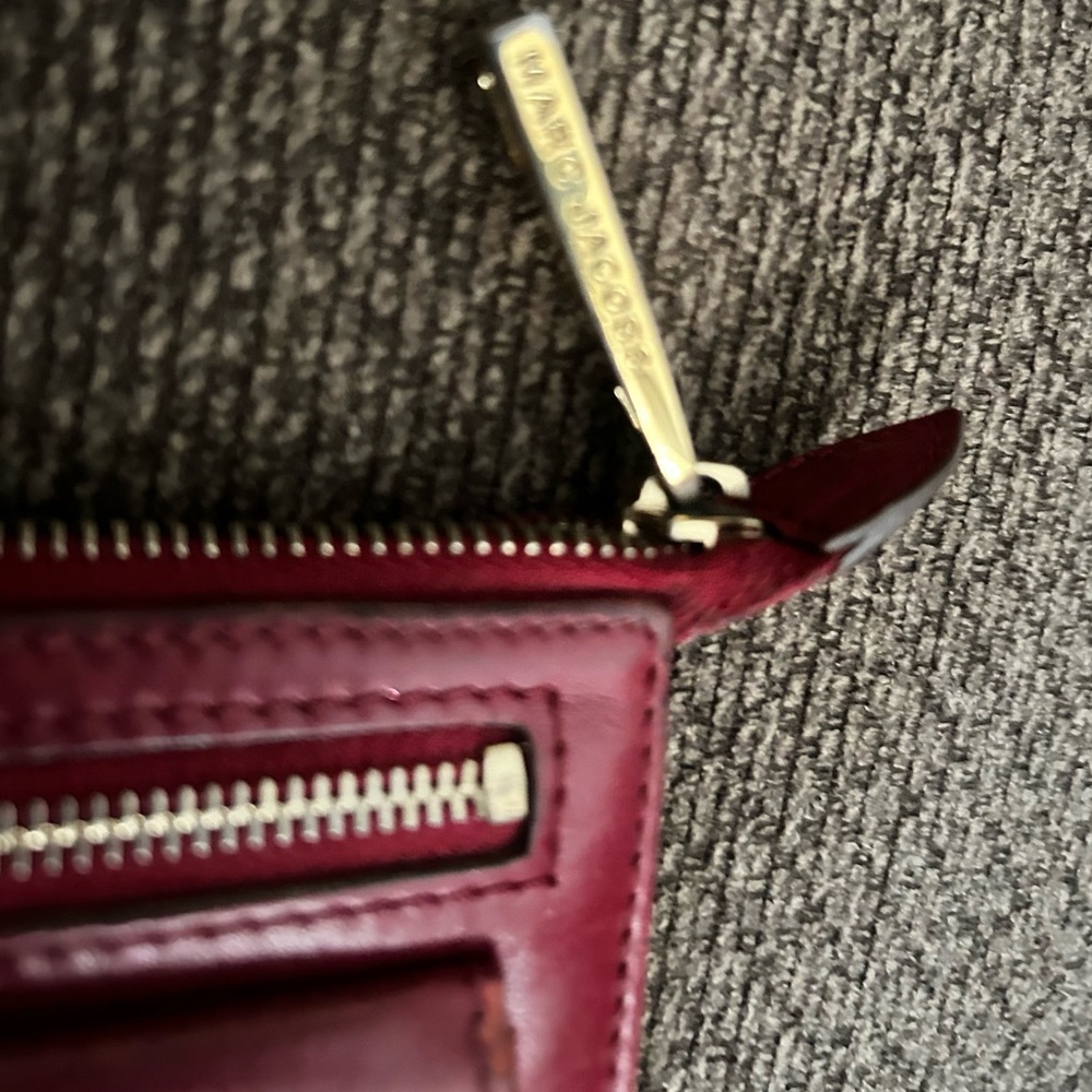 Vintage Marc Jacobs Burgandy Red Wallet!! - Picture 5 of 5